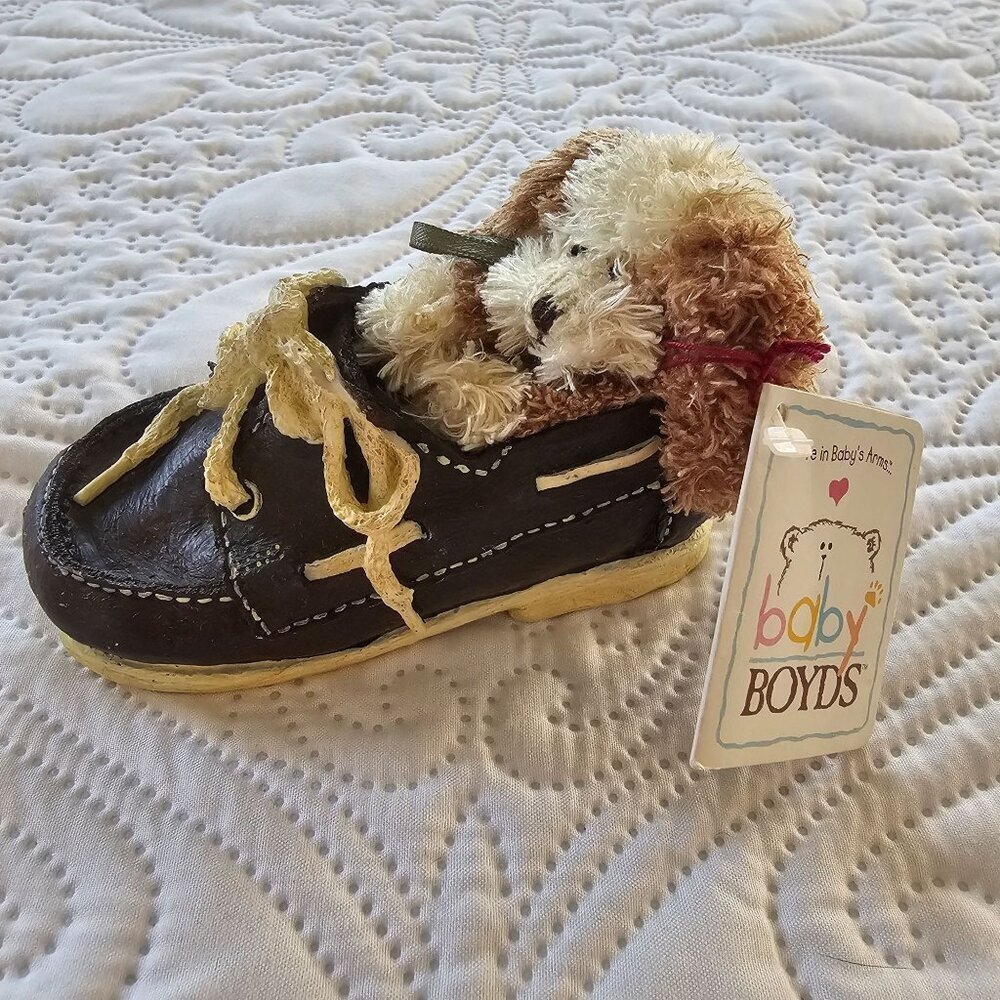 Boyds Bear-Foot Friends Skippy All Tied Up Figurine 641005RSN